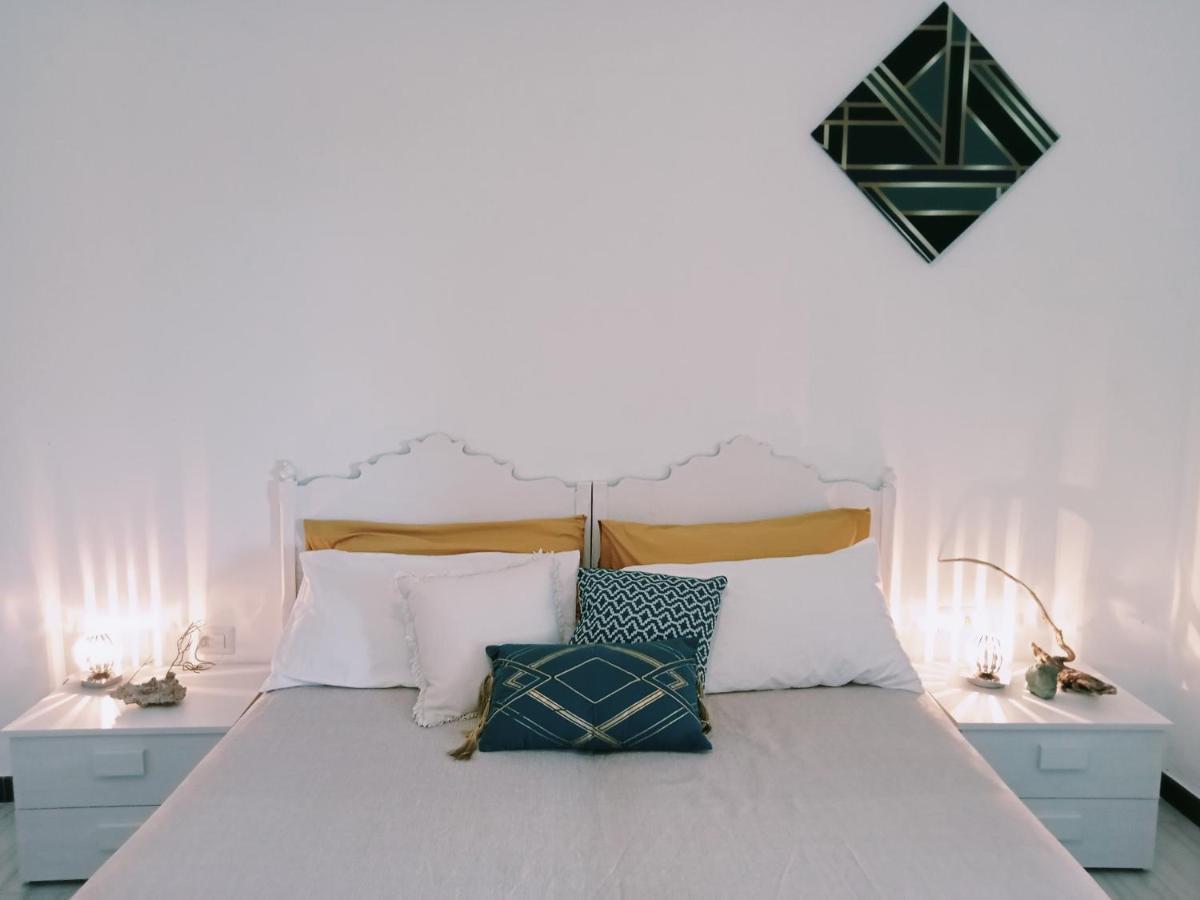 La Rosa Dei Venti Bed & Breakfast La Caletta Luaran gambar