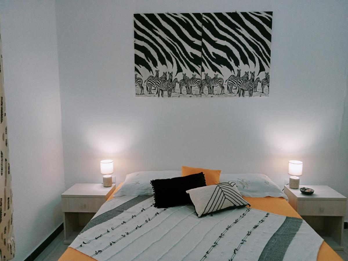 La Rosa Dei Venti Bed & Breakfast La Caletta Bilik gambar